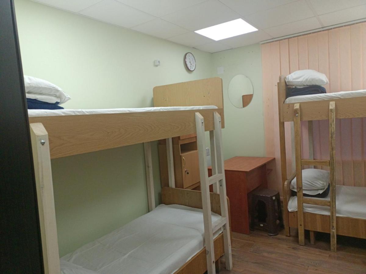 Hostel Krone Gok Zatishok Kiev Luaran gambar