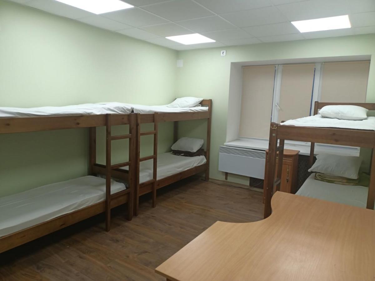 Hostel Krone Gok Zatishok Kiev Luaran gambar
