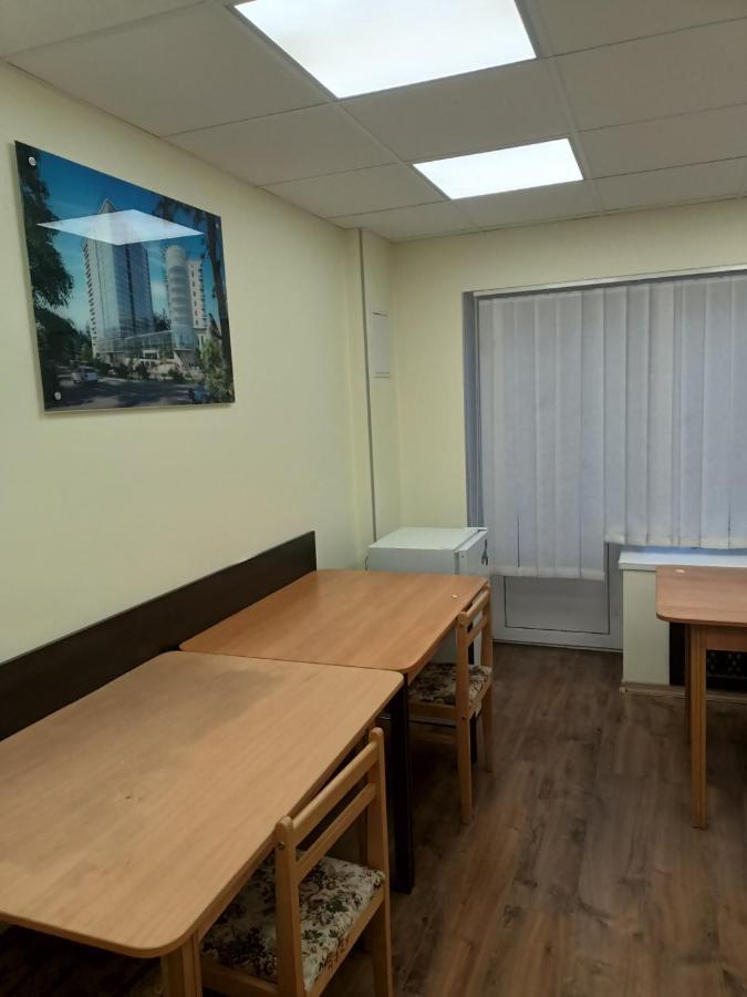 Hostel Krone Gok Zatishok Kiev Luaran gambar