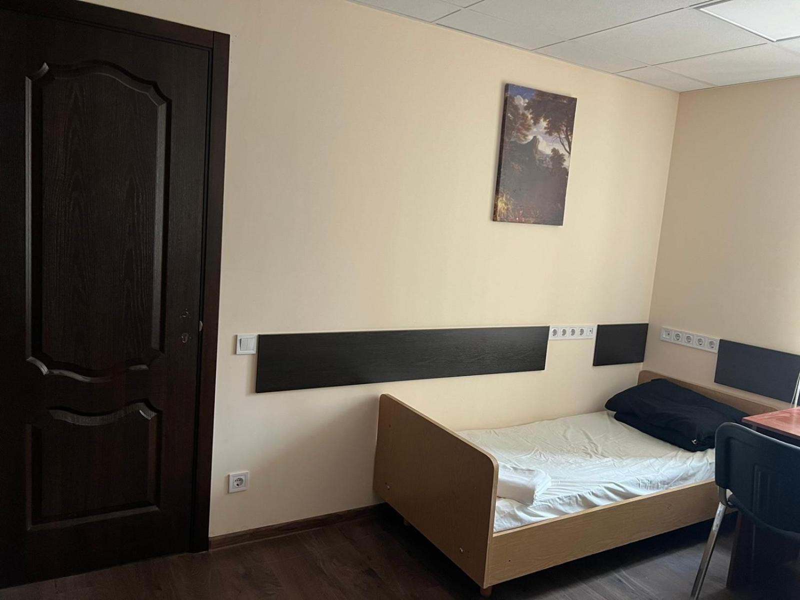 Hostel Krone Gok Zatishok Kiev Luaran gambar