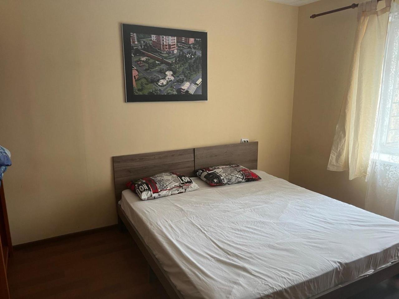Hostel Krone Gok Zatishok Kiev Luaran gambar